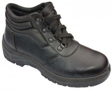 Chukka safety boots